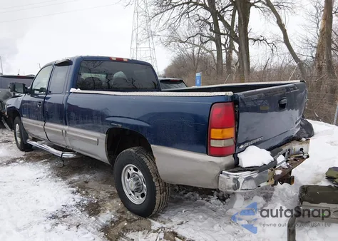 2000 Chevrolet Silverado 2500 Ls from USA, damaged, VIN 1GCGC29U6YE330361